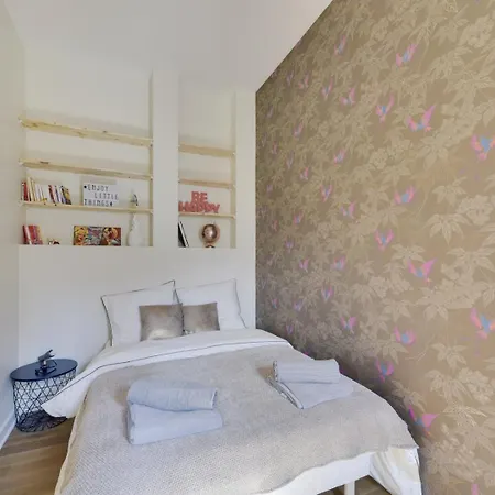 Apartment Bluestay 7 - A 15 Paris